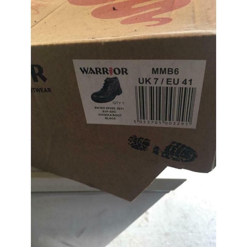 Safety shoes
