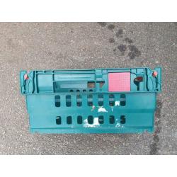 Bail arm crates