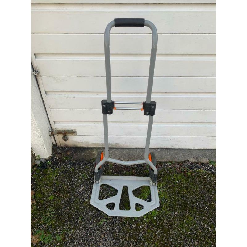 Foldable sack trolley
