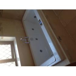 Whirlpool V T Jacuzzi Bath