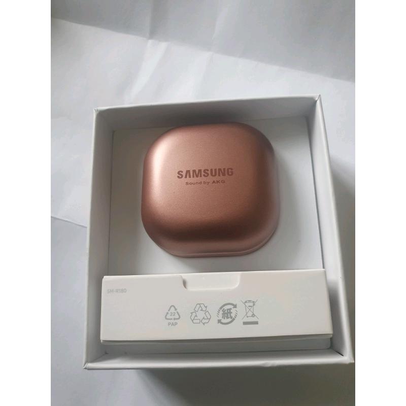 Buds live Samsung sound by akg