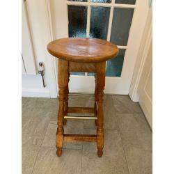 Jim Harris Craftsman - Solid Oak Bar Stool (Brass Feet Rest)
