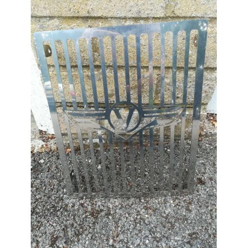 Kawasaki Vulcan 1500 Radiator cover