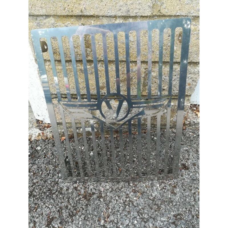 Kawasaki Vulcan 1500 Radiator cover