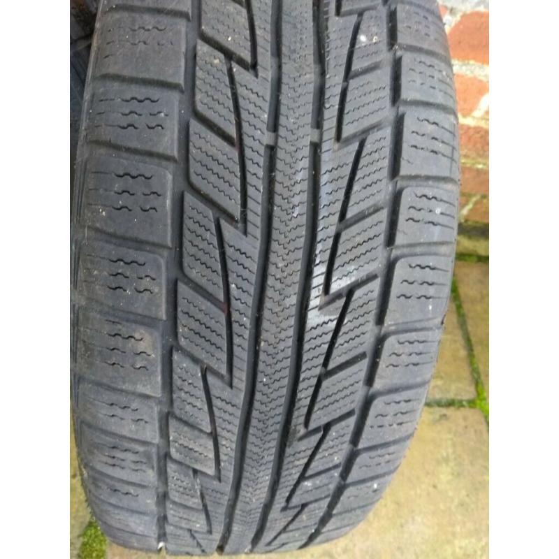 2 winter/snow tyres, Nangkang Snow SV2, 195/50 R15 86H