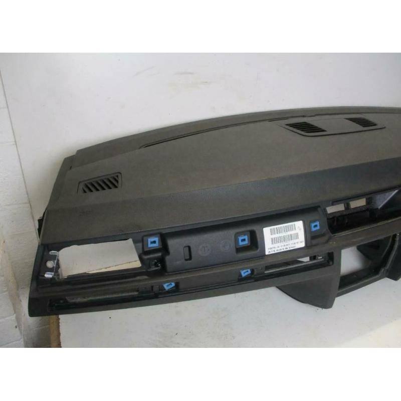 Bmw e90 dash dashboard