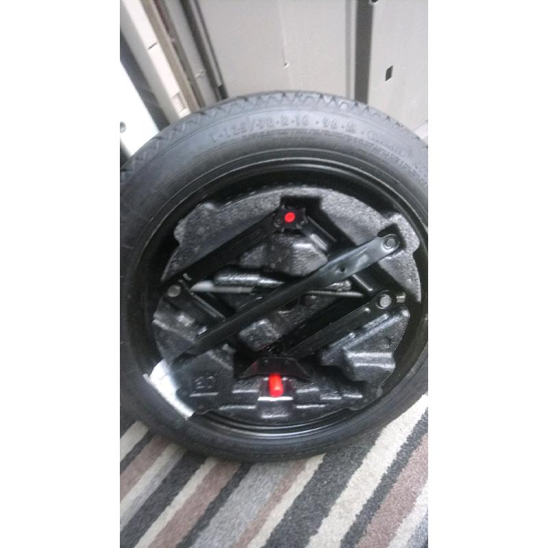 Spare tyre space saver kit
