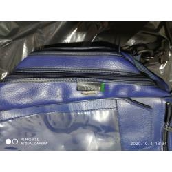 Bagster expandable motorcycle tank bag