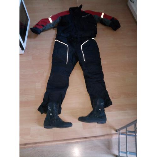 Ladies Motorcycle Outfit