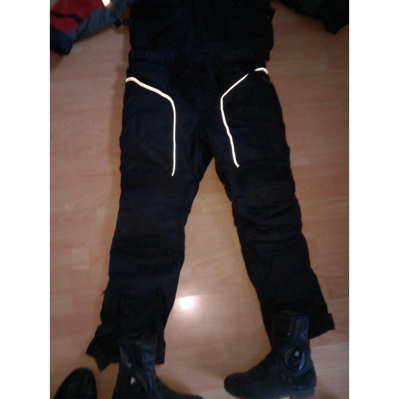 Ladies Motorcycle Outfit