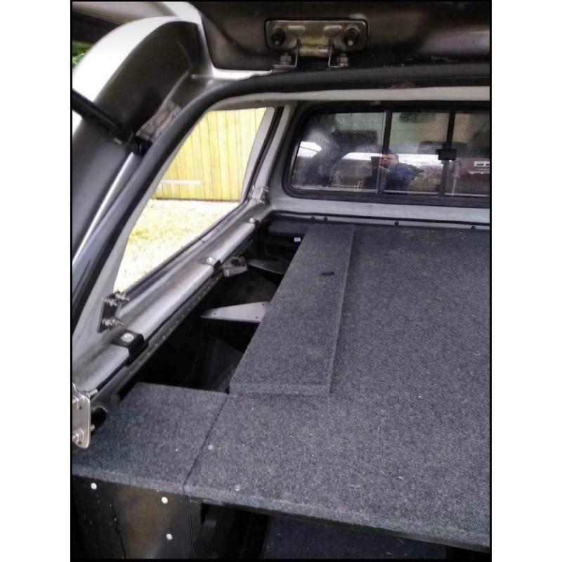Pickup drawer system