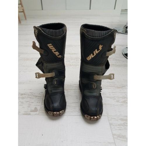Motocross boots - Size 4 for Youth