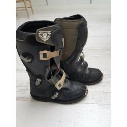 Motocross boots - Size 4 for Youth