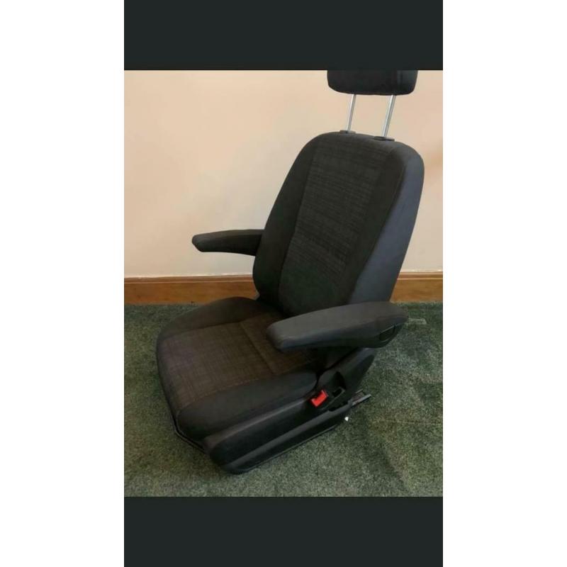 Sprinter Captain Seat