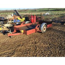 Lolode hydraulic plant trailer
