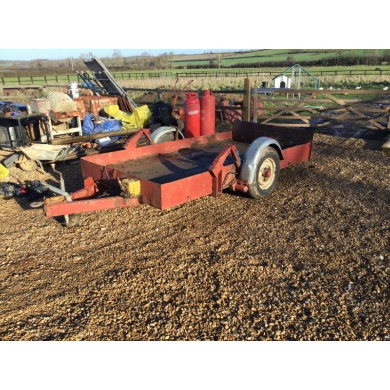 Lolode hydraulic plant trailer