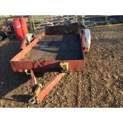 Lolode hydraulic plant trailer