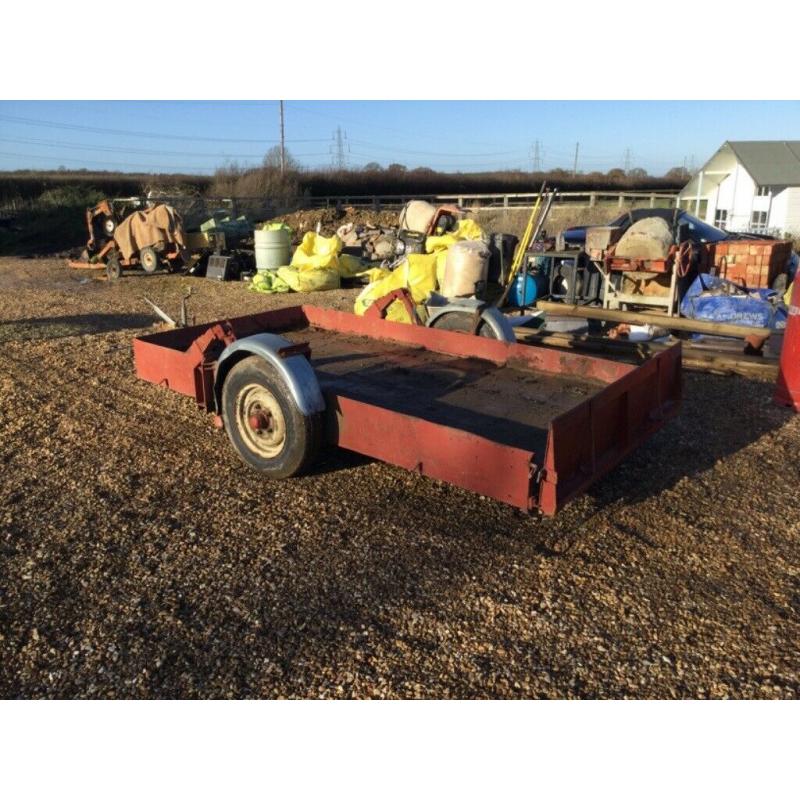 Lolode hydraulic plant trailer