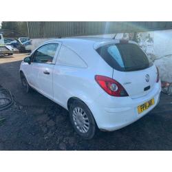 Vauxhall Corsa D facelift 2011 1.3 cdti white BREAKING FOR PARTS