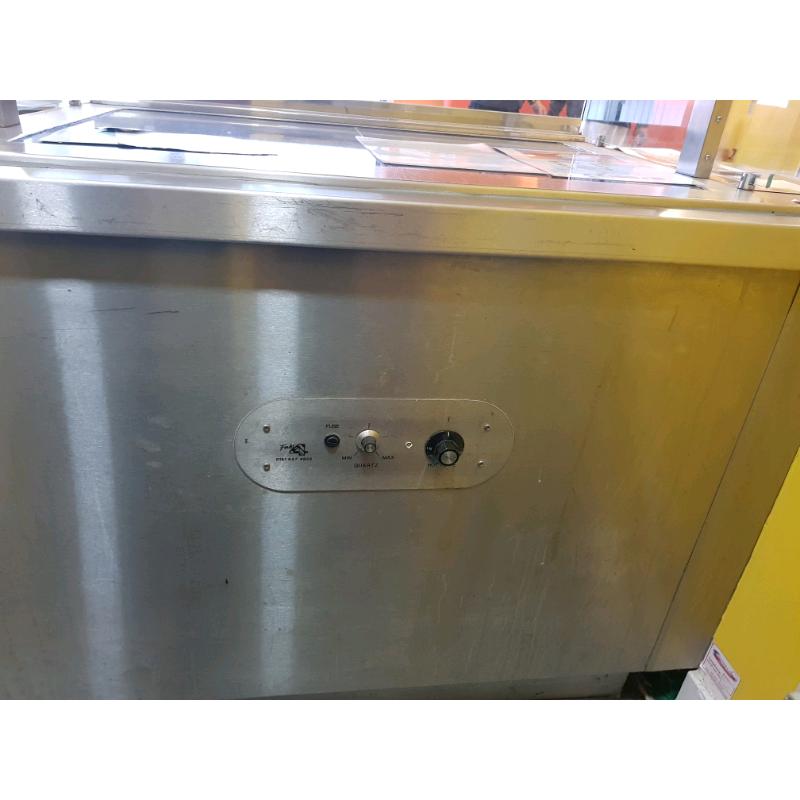 Commercial hot and cold counter.