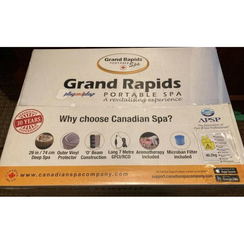 BRAND NEW - Grand Rapids Inflatable 125-Jet 4-Person Hot Tub RRP?899!!!