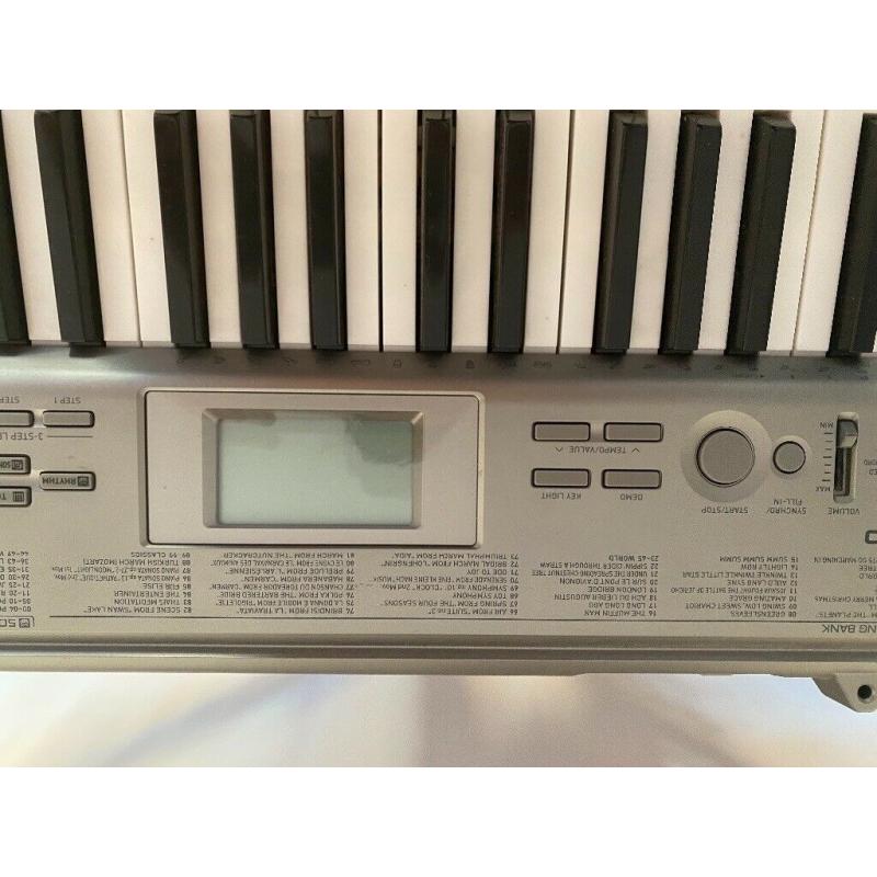 Casio lk125 keyboard and stand