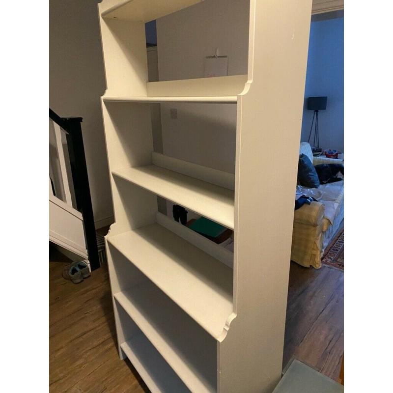 Sturdy Shelving Unit