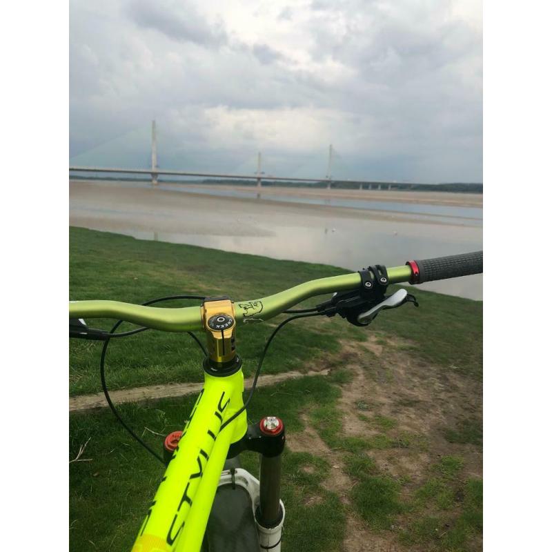 Mountain Bike