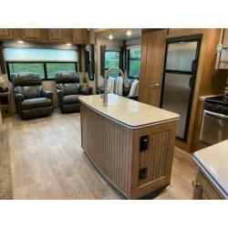 2018 Rockwood 8289WS - 5th Wheel American Caravan RV - Static