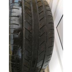 Tyre for sale