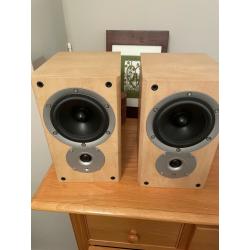 KEF stereo speaker