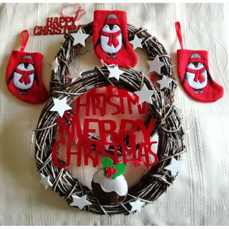 NEW 2 CHRISTMAS WREATH DECORATIONS MODERN Twig Star 3 Felt Penguin Stockings 1 Pudding 2 Xmas Hanger