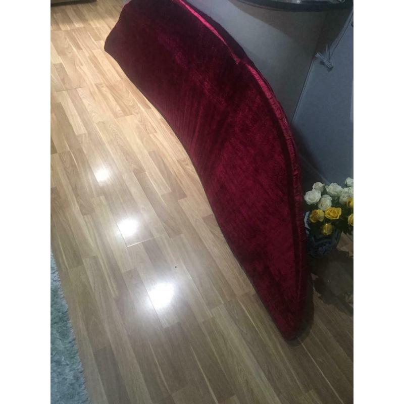 Bay window mattress with cushions covers