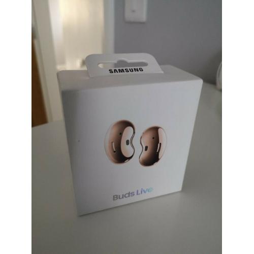 New headphones Samsung Buds Live