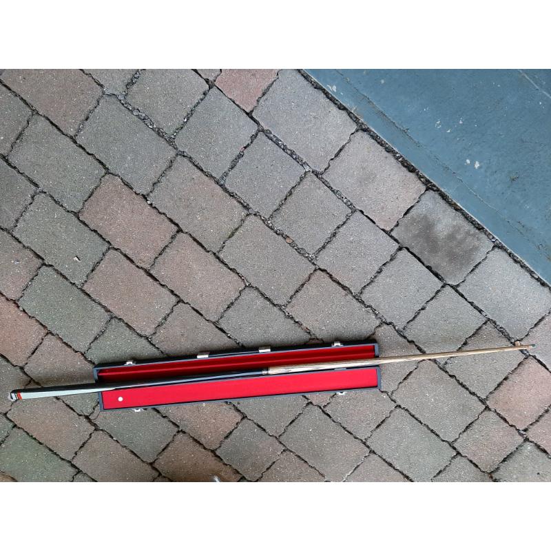 Snooker cue