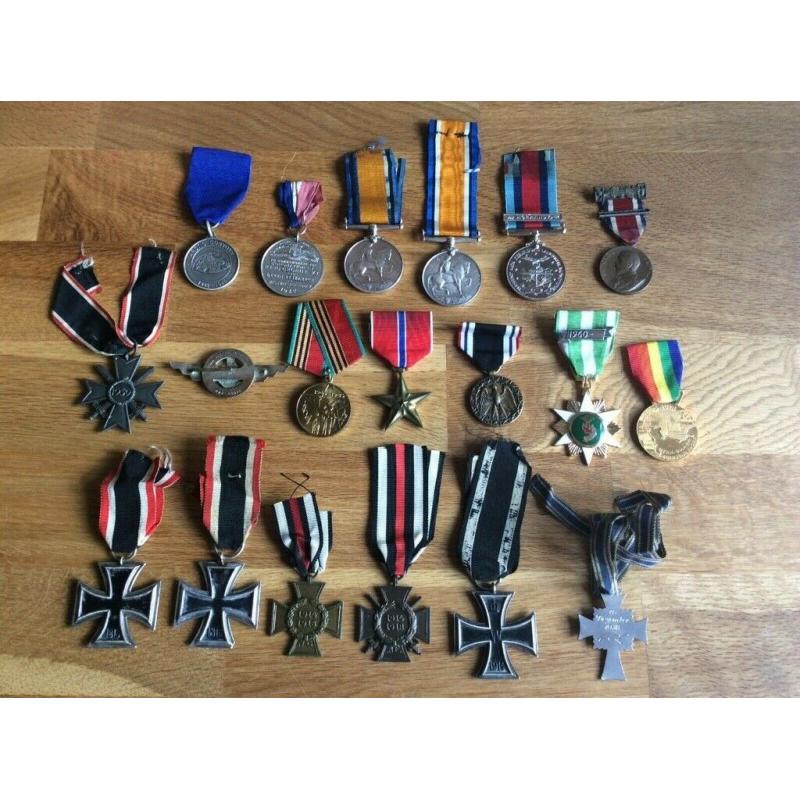 WANTED STAMPS FIRST DAY COVERS COINS PRESENTATION PACK POSTCARDS MEDALS PLEASE CALL PETE
