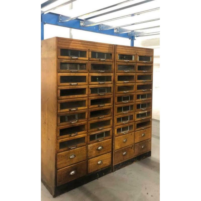 ??WANTED??SHOP HABERDASHERYS AND LARGE CABINETS