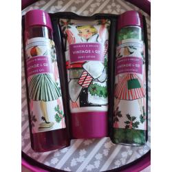Brand new gift set never been used was bought but never given
