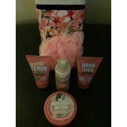 Soap and Glory gift set. Ideal Christmas present