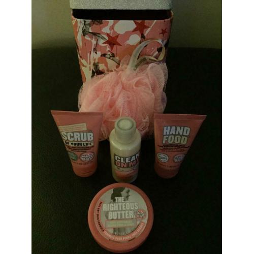Soap and Glory gift set. Ideal Christmas present