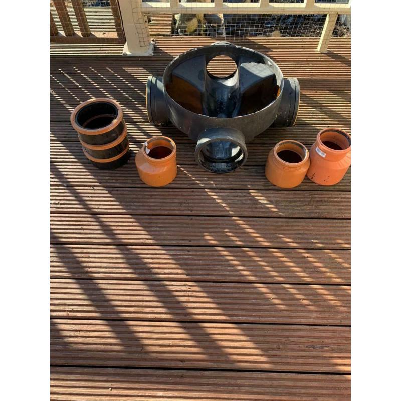 Plastic drainage
