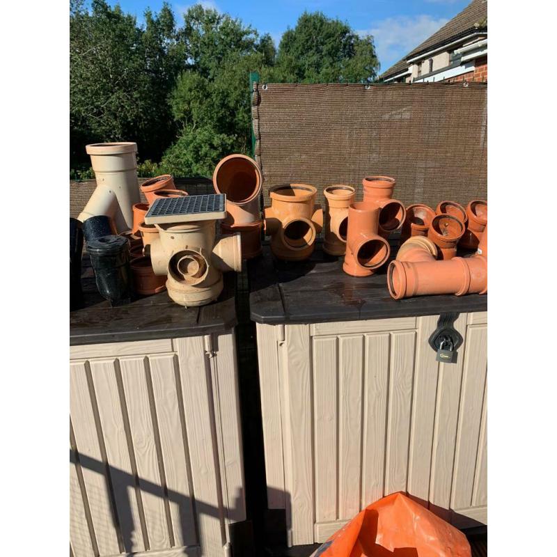 Plastic drainage