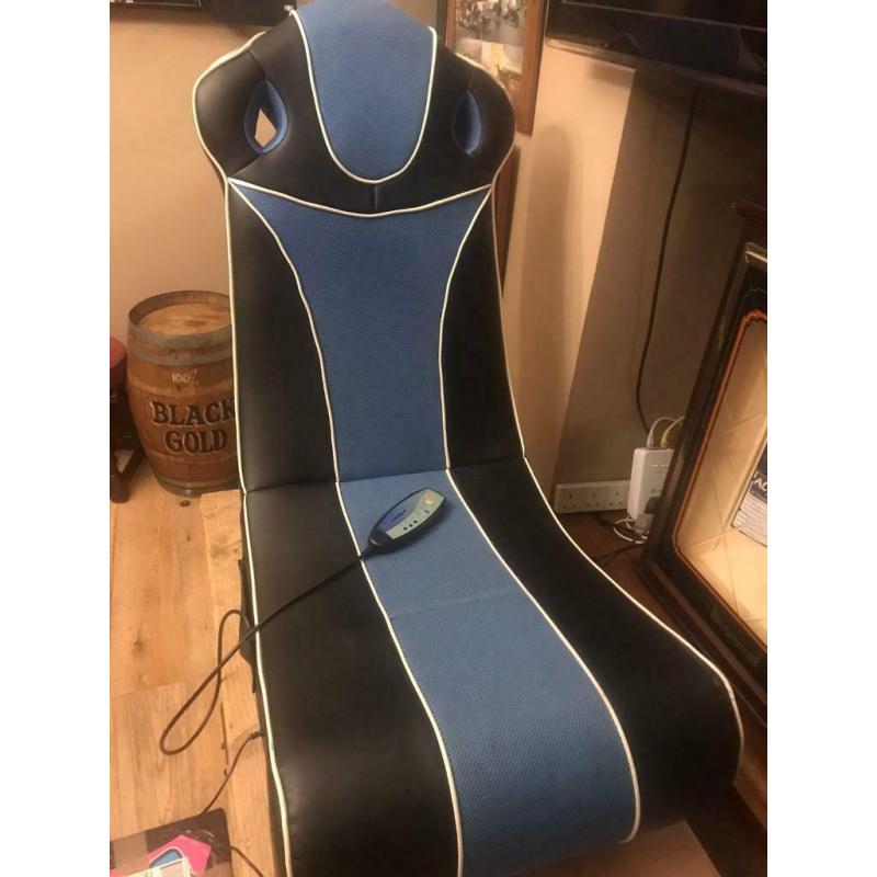 Rocker Gaming Chair with Multi Function Massage