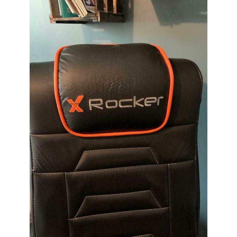 Gaming chair