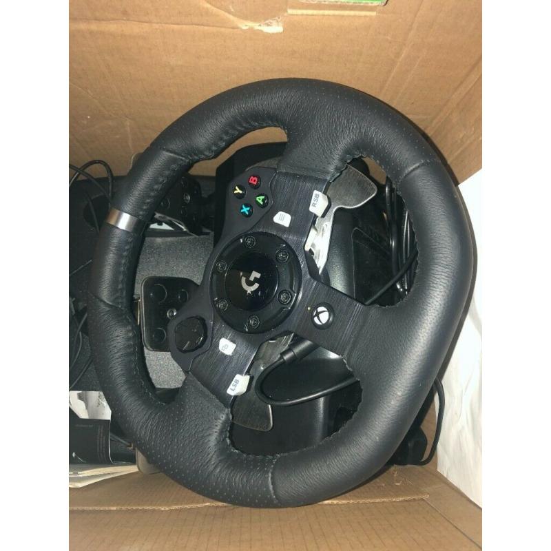 Logitech G920 Driving Force Racing Wheel for Xbox One and PC boxed