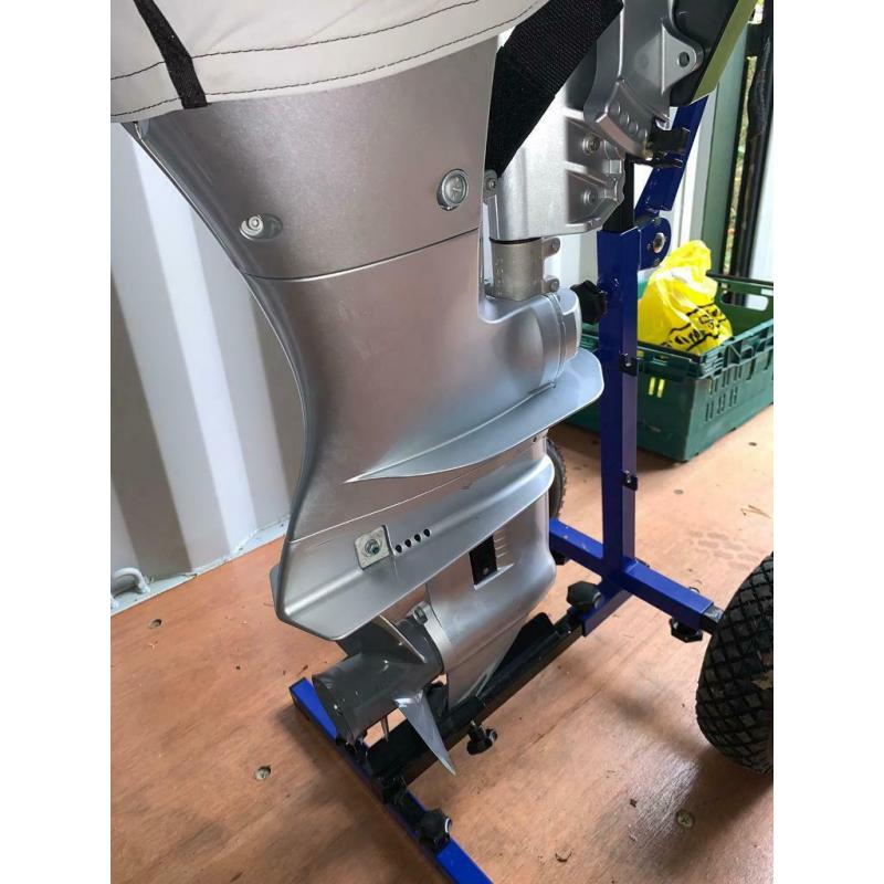 Honda 8hp outboard.