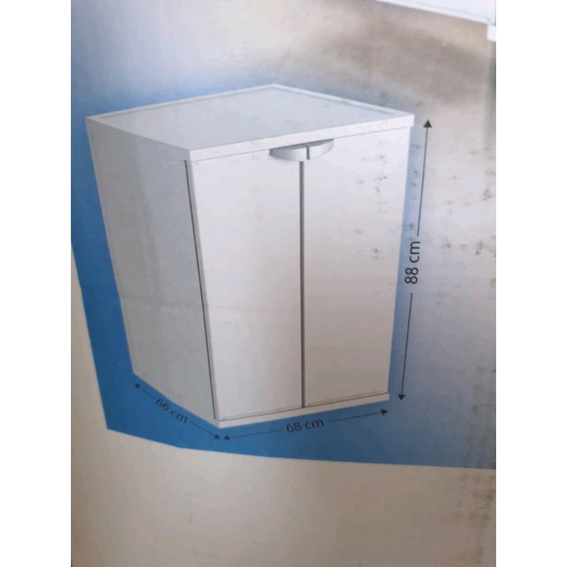 Washing machine cabinet