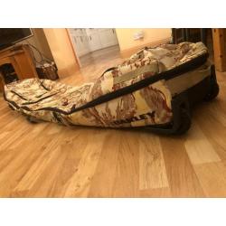 Oakley 3.0 Snowboard Bag Wheeled