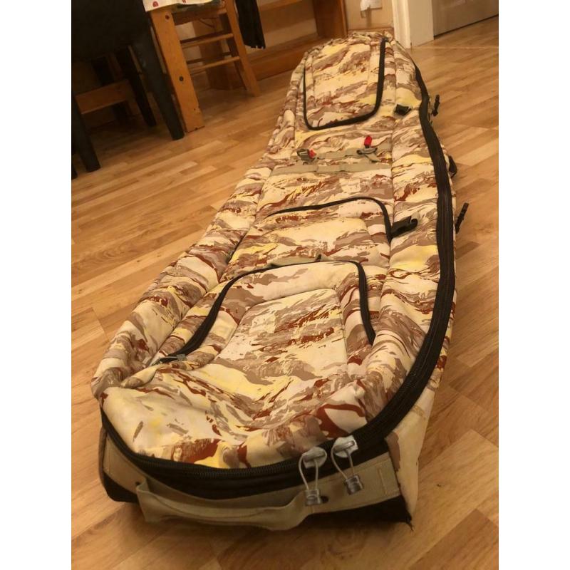 Oakley 3.0 Snowboard Bag Wheeled