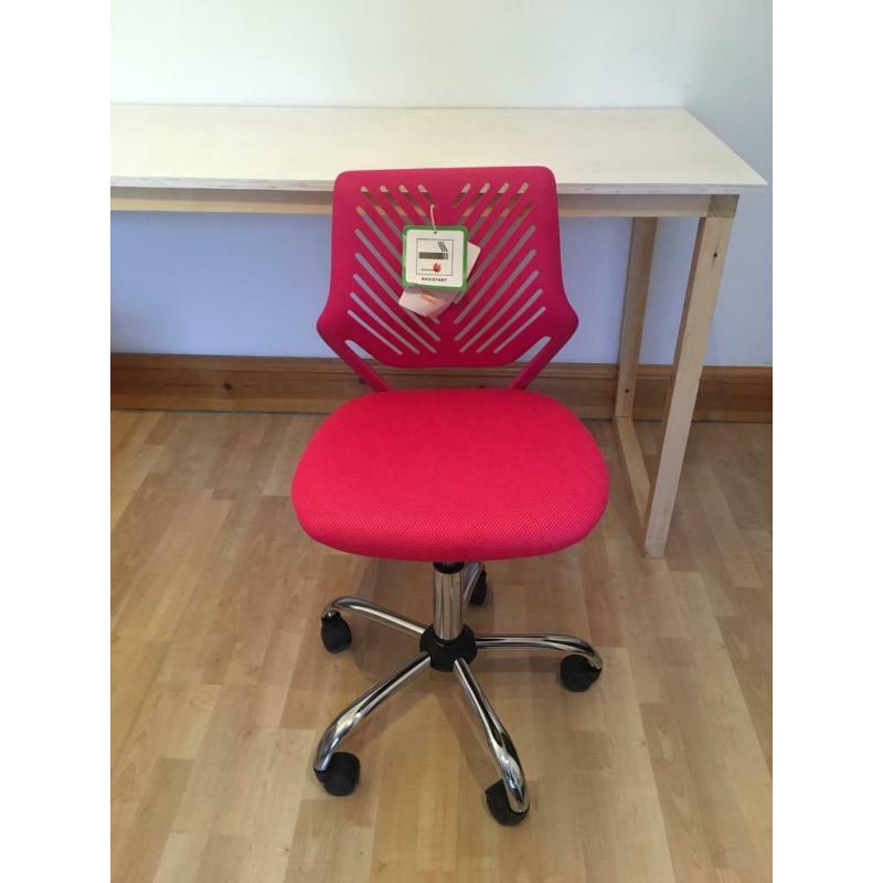 Brand new office chair